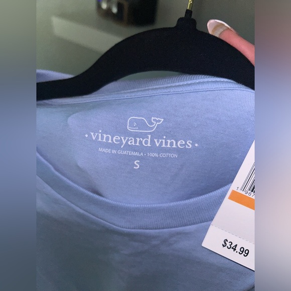BNWT Vineyard Vines Blue Tee Shirt in Size Small- Calm Waters Print with Blue - Picture 4 of 4